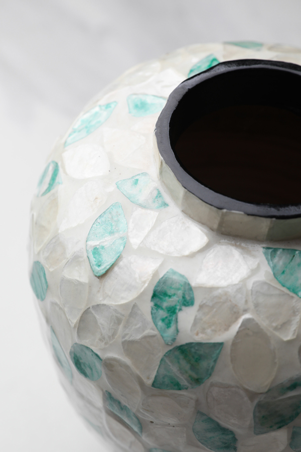 Cecilia  Nordic Style Flower Vase For Sale - Image 5